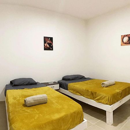 Angels Beach Condo Con Piscina, Parking Y Parque Плая дел Кармен Екстериор снимка
